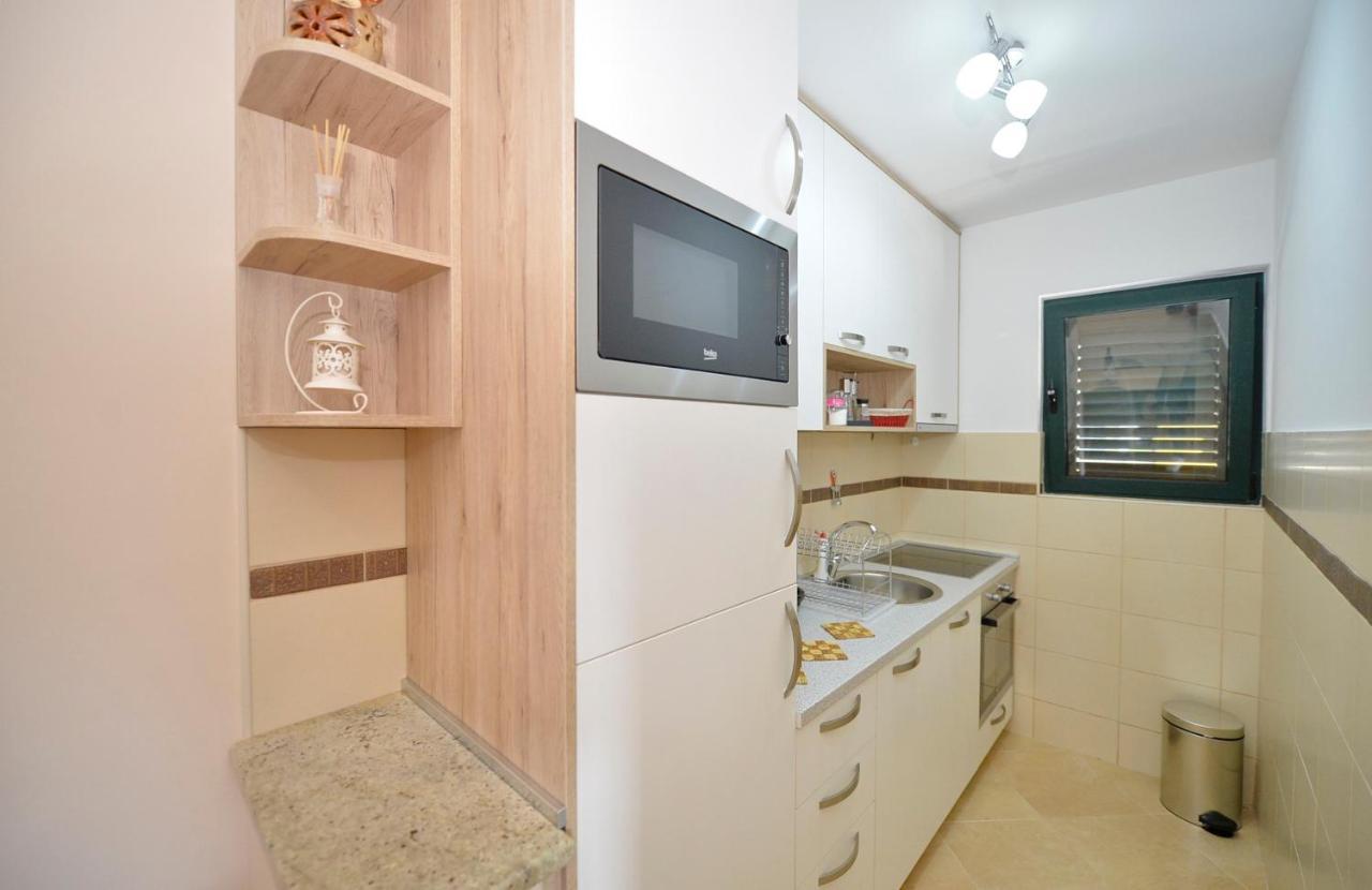 Apartamento Promenade,5 Min Old Town Kotor Exterior foto