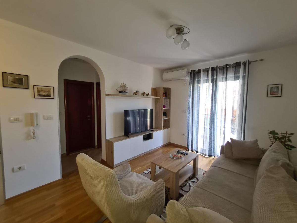 Apartamento Promenade,5 Min Old Town Kotor Exterior foto