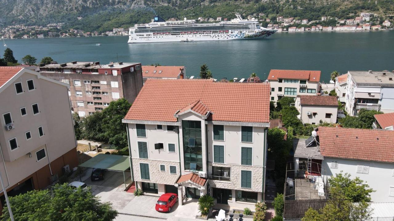 Apartamento Promenade,5 Min Old Town Kotor Exterior foto